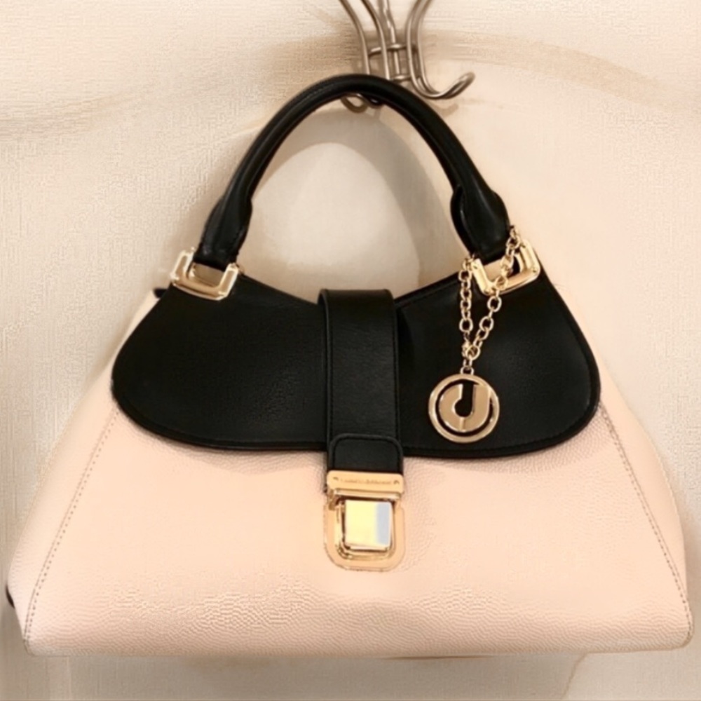 Charles Jordan Satchel